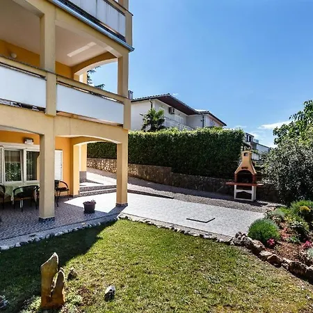 And With Parking Space Malinska, Krk - 18193 Guest house Malinska