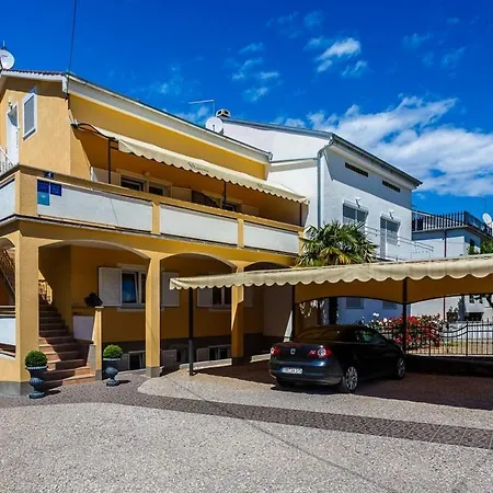Guest house And With Parking Space Malinska, Krk - 18193