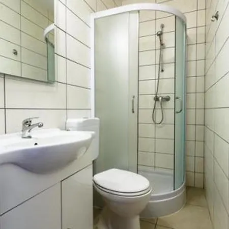 Guest house And With Parking Space Malinska, Krk - 18193
